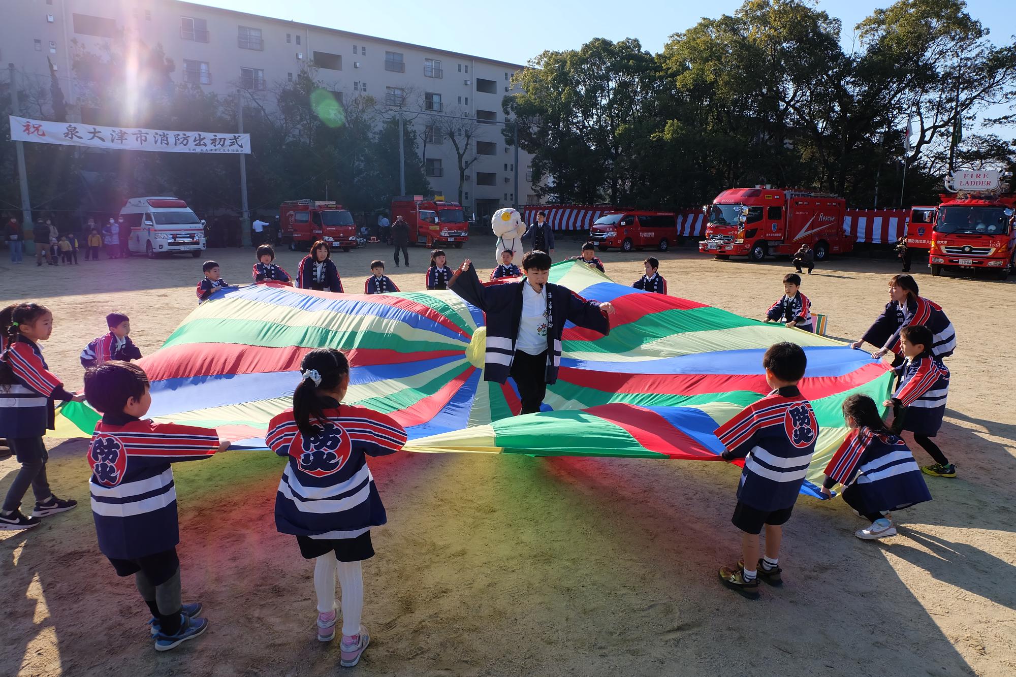 幼年消防演技披露